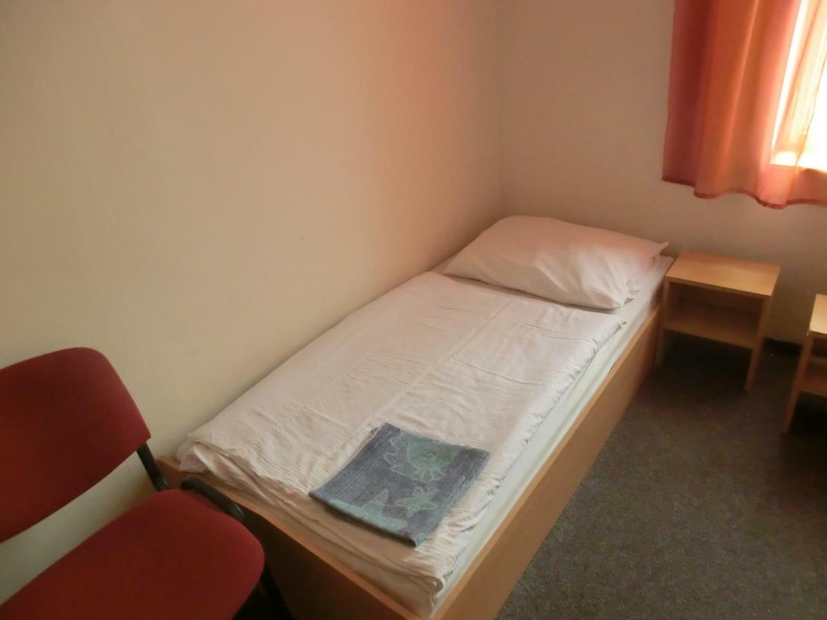 Milano Hostel Marianske Lazne Bagian luar foto